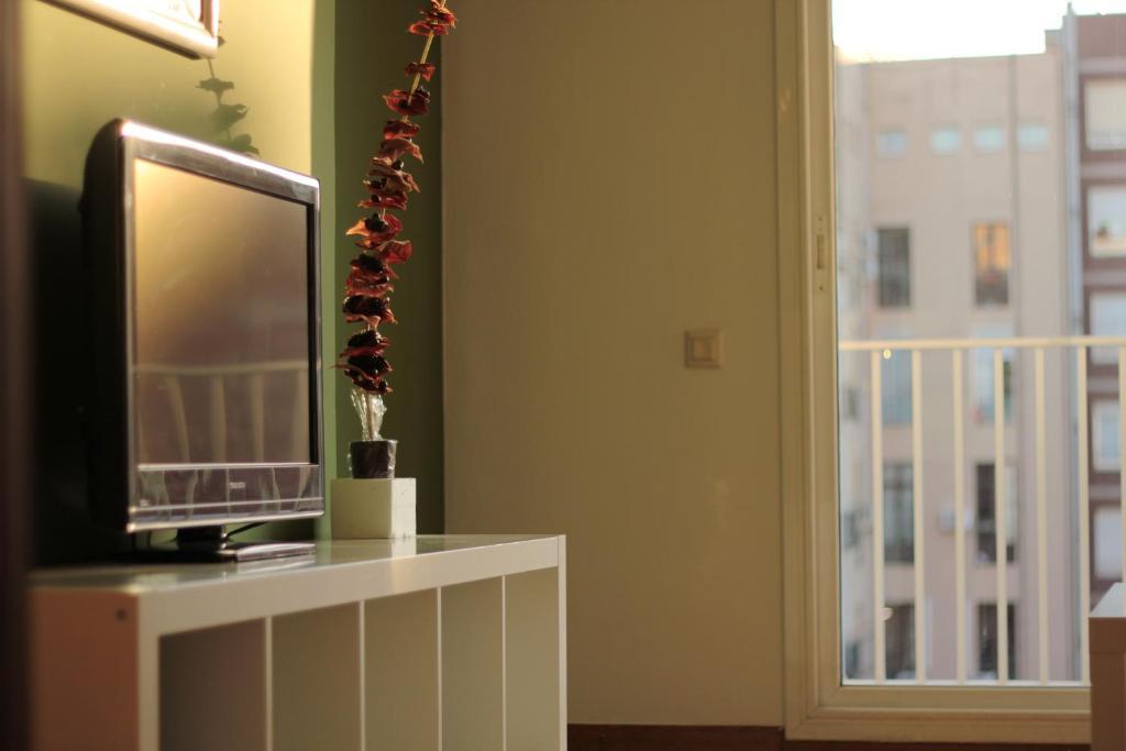 Alguera Apartments Napols Барселона Номер фото